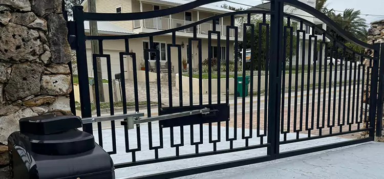 Swing Gate Opener with Keypad Apex