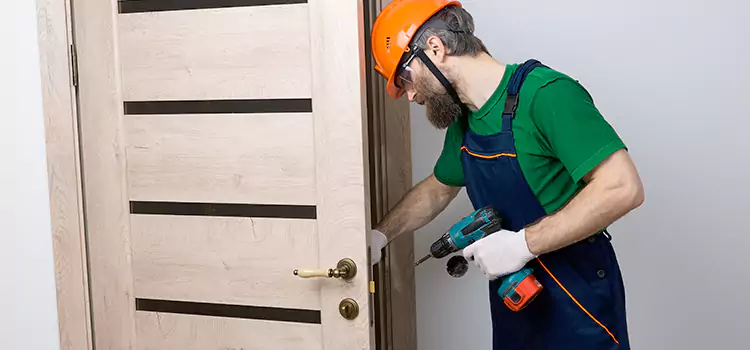 Replace Internal Door Handle with Lock Apex